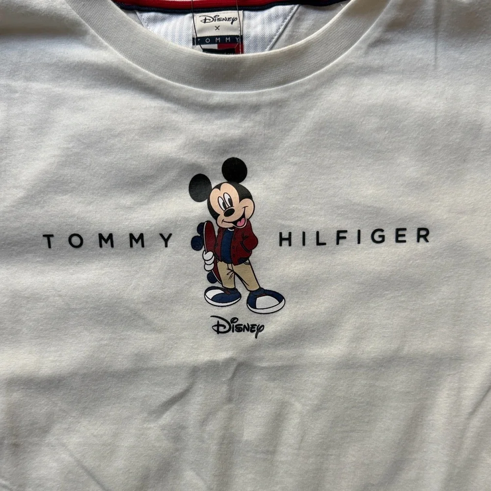 NWT - Tommy Hilfiger Kids Cream T-Shirt with Mickey Design - 4 - Picture 2 of 6